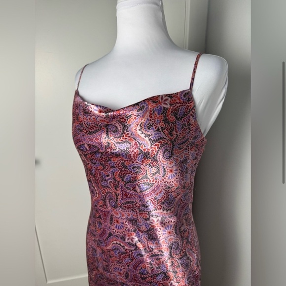 Cinq A Sept Paisley Ryder Dress in Tea Rose Multi - Picture 4 of 11